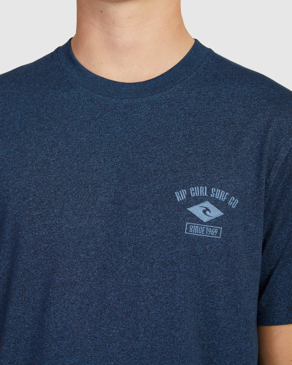 MENS EZZY EMBROID T-SHIRT