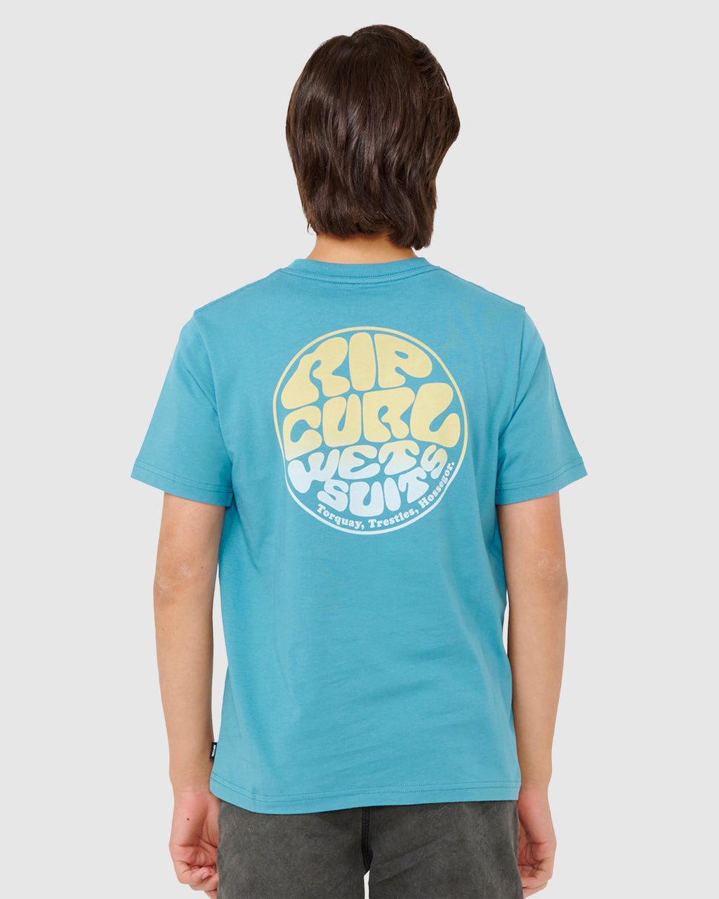 BOYS 8-16 WETSUIT ICON T-SHIRT