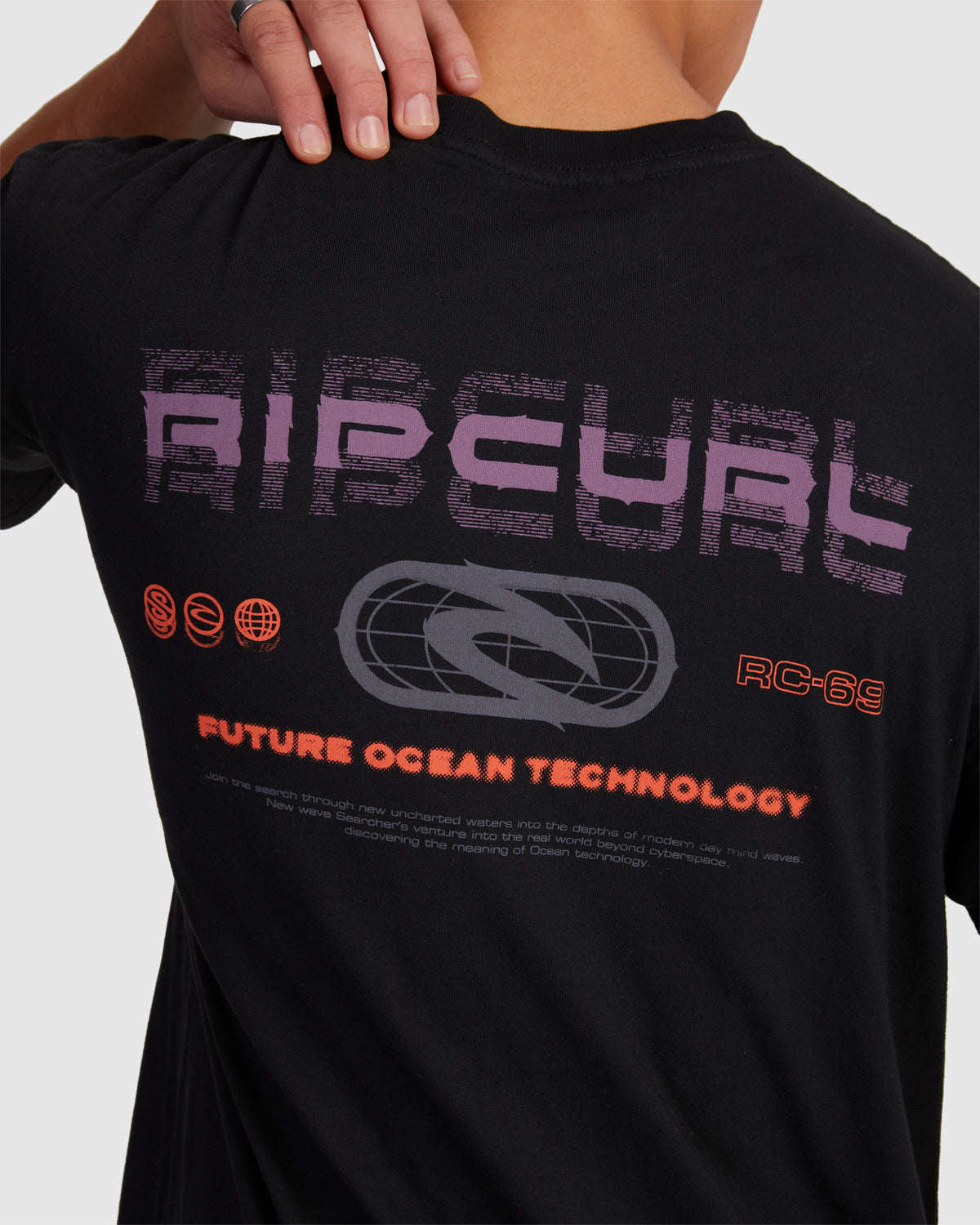 MENS ARCHIVE RESEARCH T-SHIRT