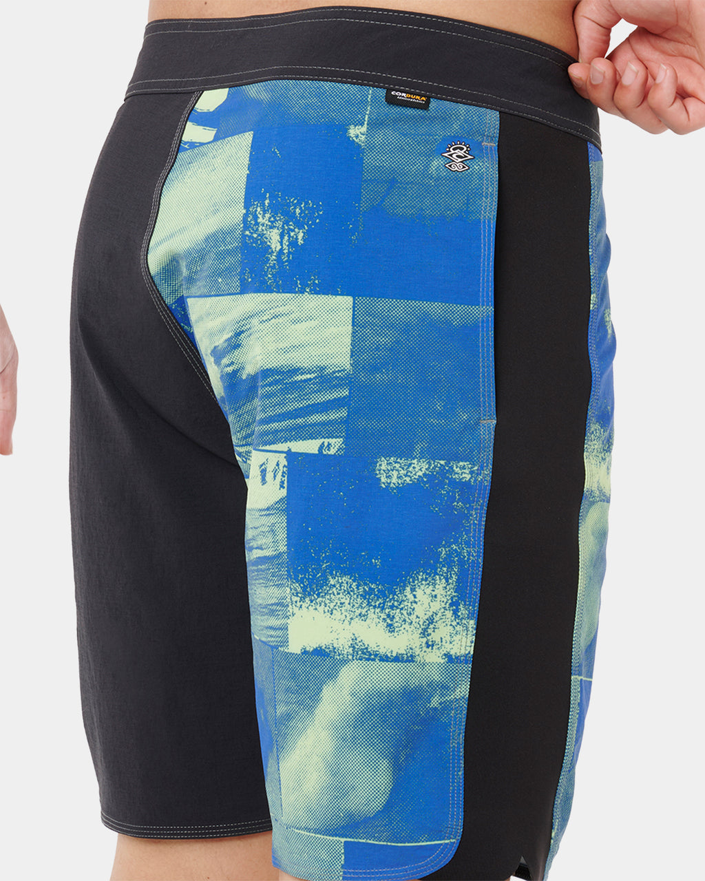 Mens Mirage 3-2-One Ultimate 19" Boardshorts