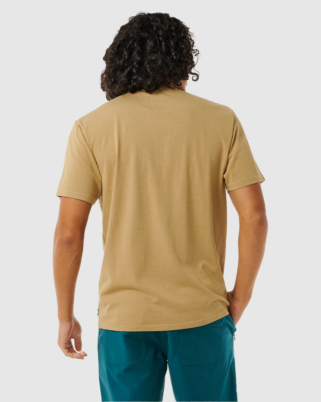 MENS SEARCHERS EMBROIDED T-SHIRT