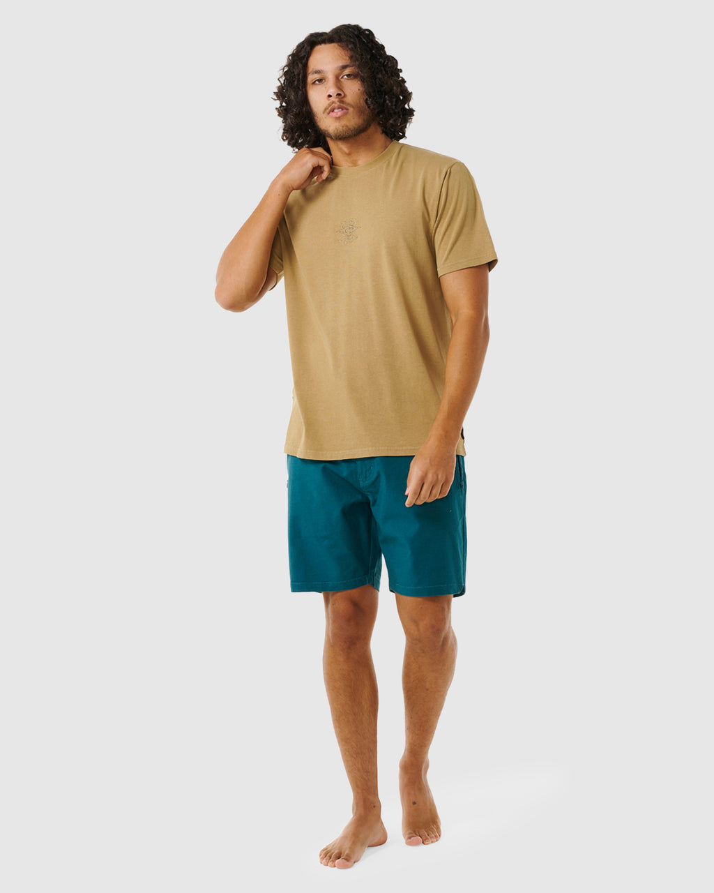 MENS SEARCHERS EMBROIDED T-SHIRT