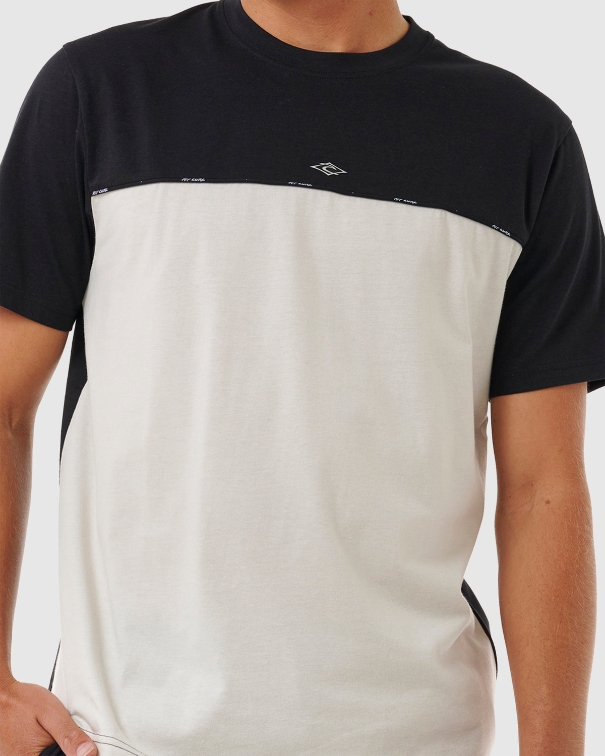 MENS VAPORCOOL MEDINA SEACELL T-SHIRT