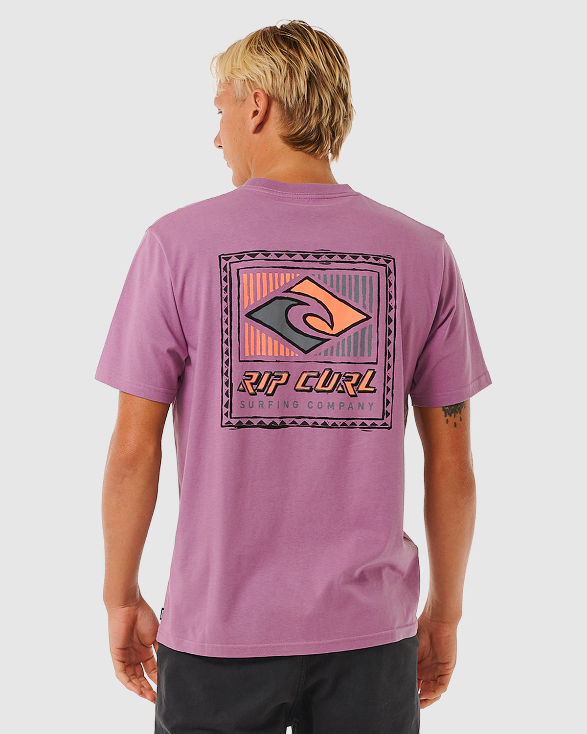 MENS TRADITIONS T-SHIRT