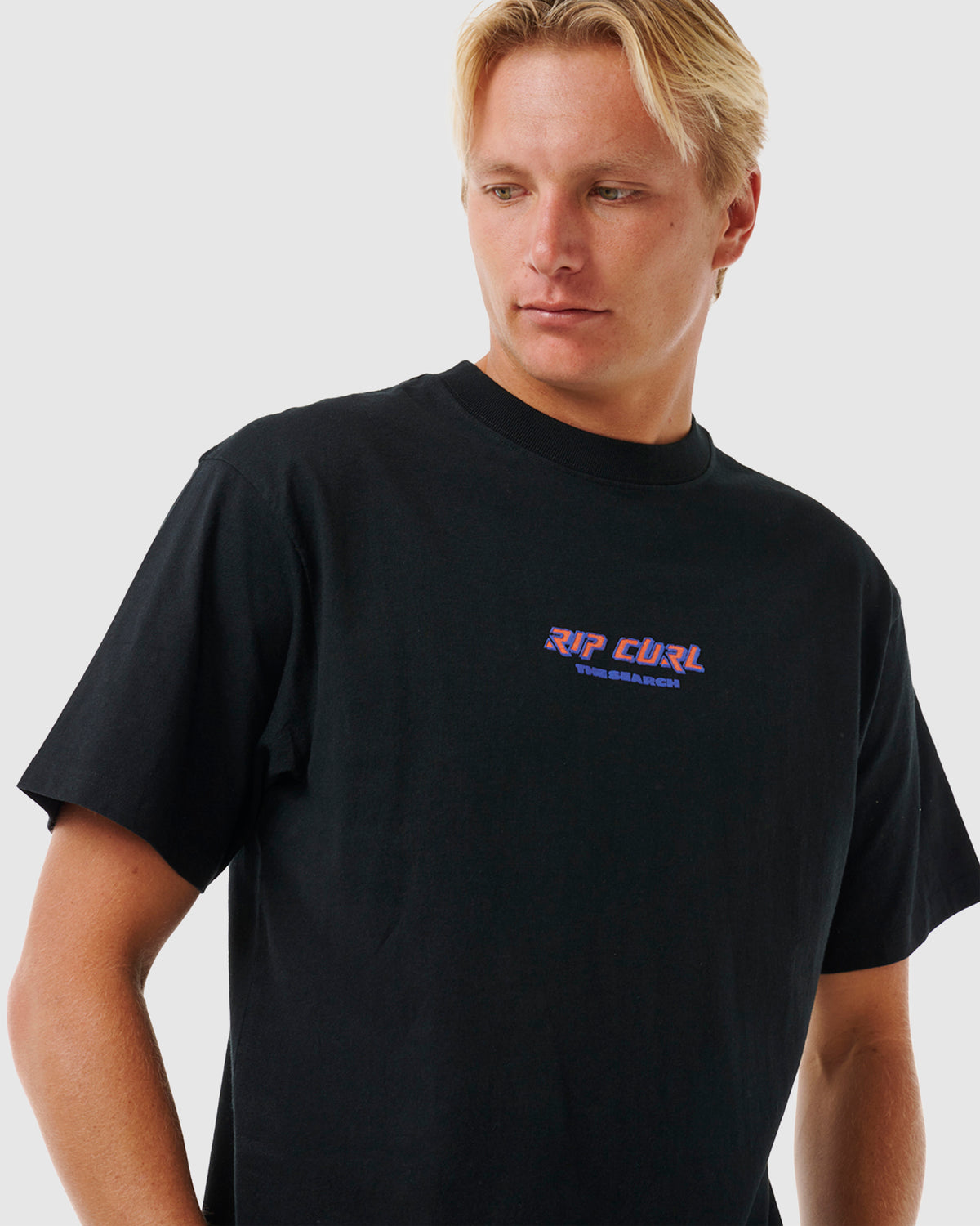 MENS QUEST LOCKUP T-SHIRT