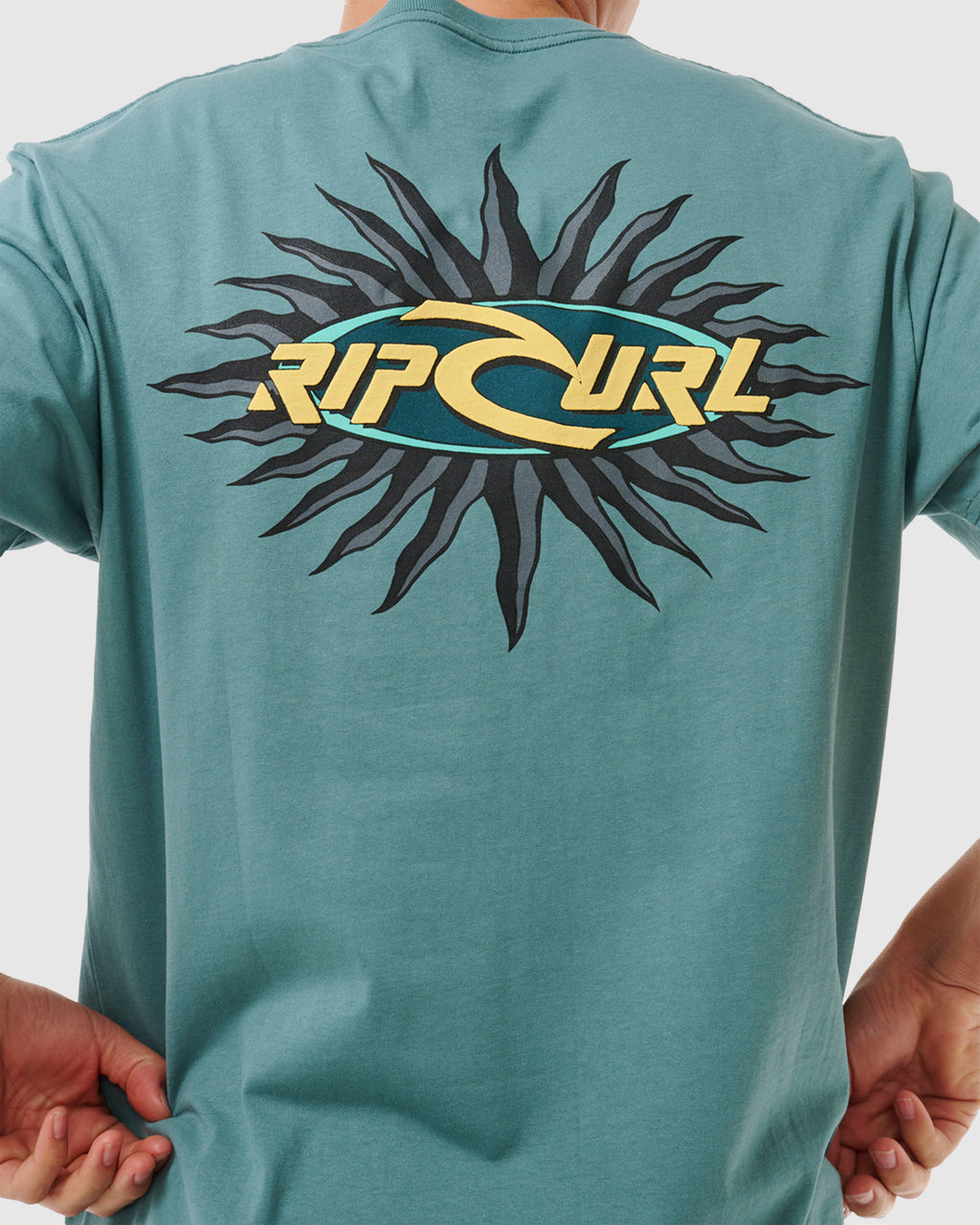 MENS QUEST OVAL BURST T-SHIRT
