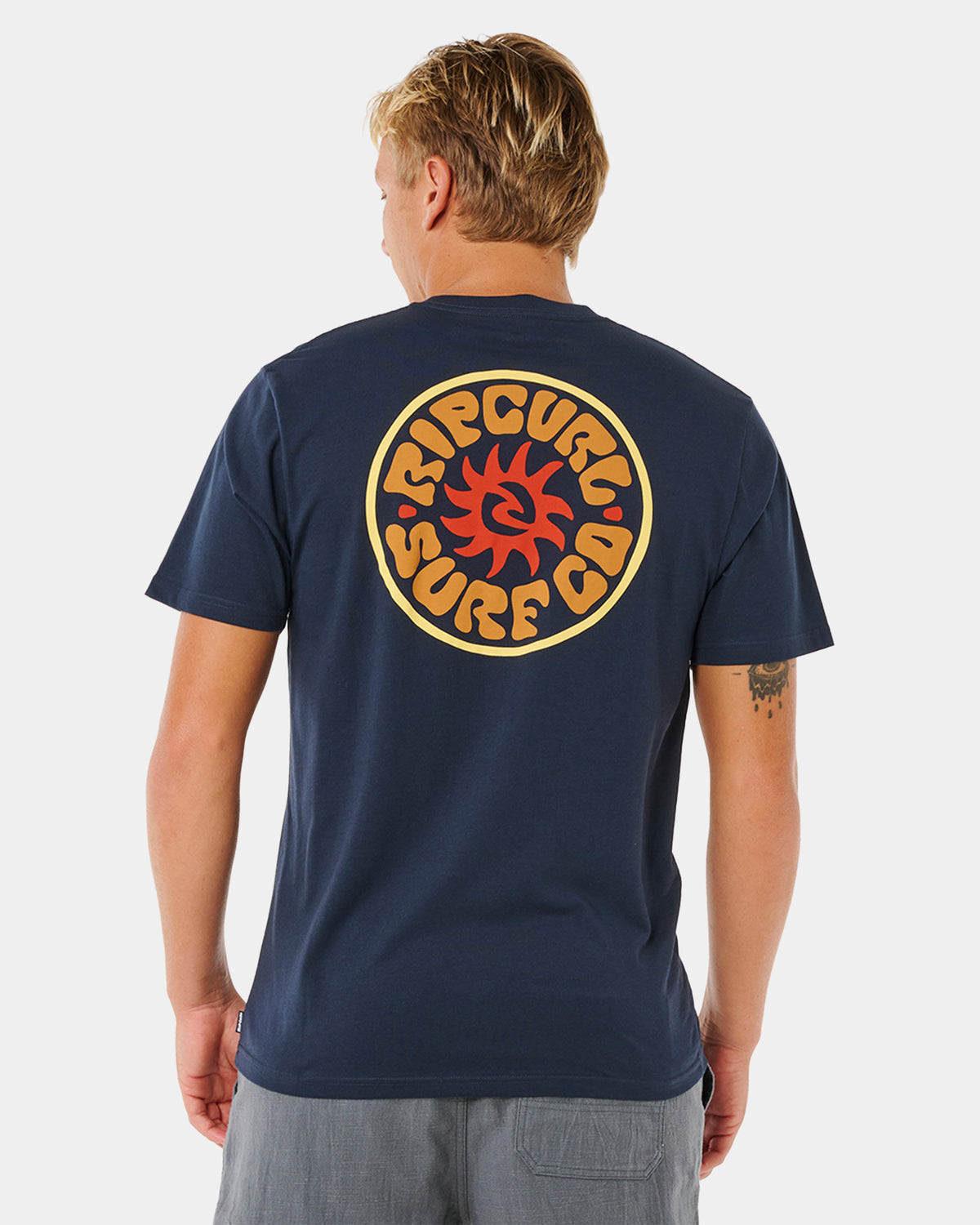 Mens Pacific Rinse Circle T-Shirt