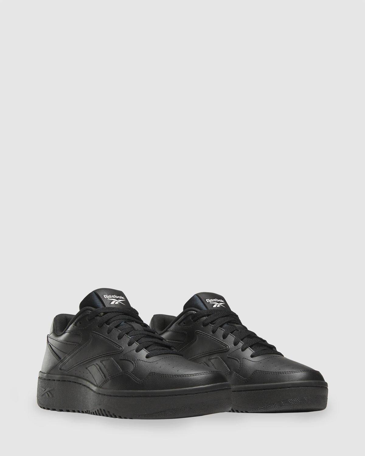 ATR CHILL SNEAKERS