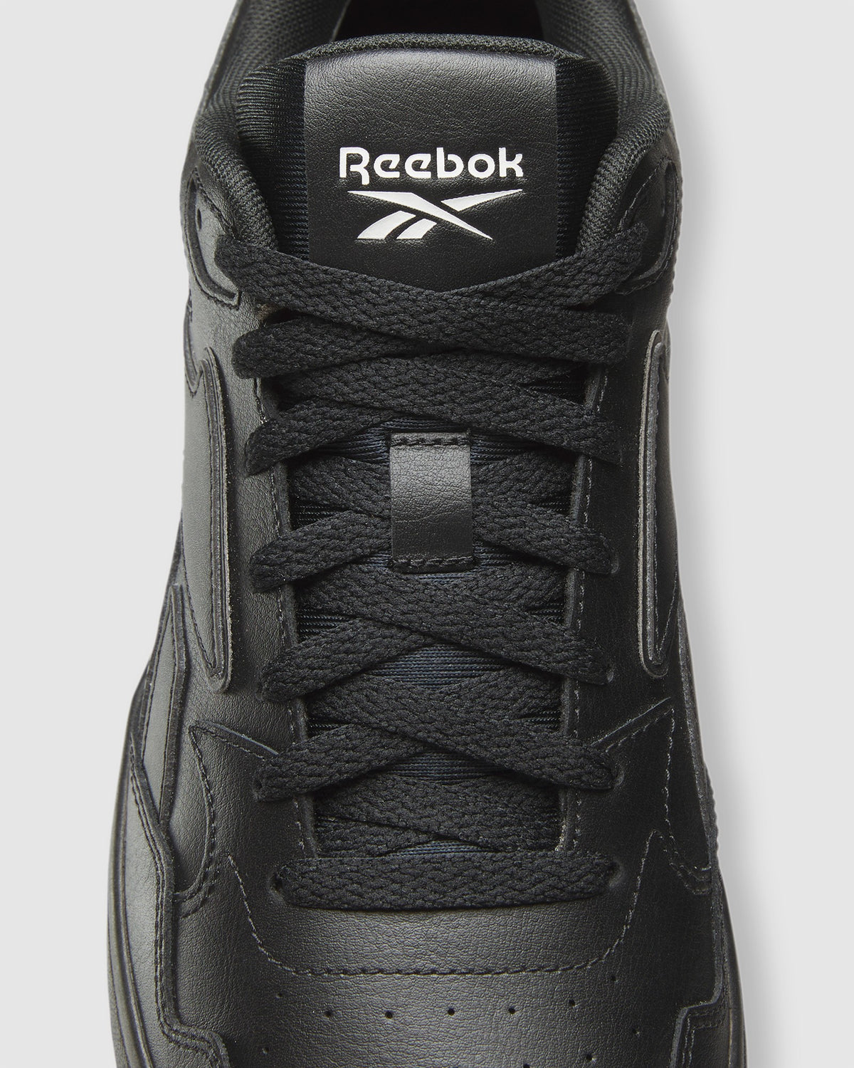 ATR CHILL SNEAKERS