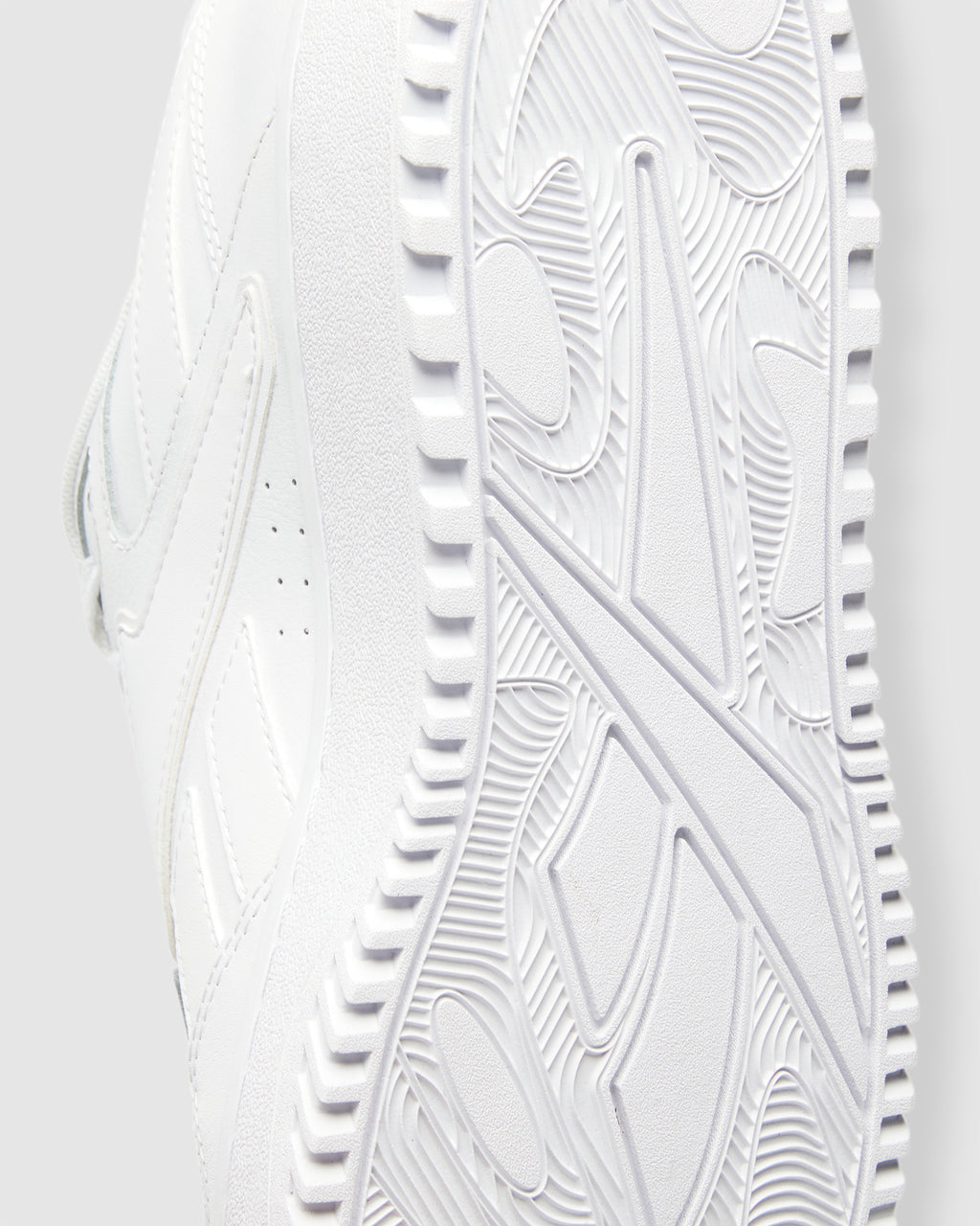 Unisex ATR Chill Sneakers