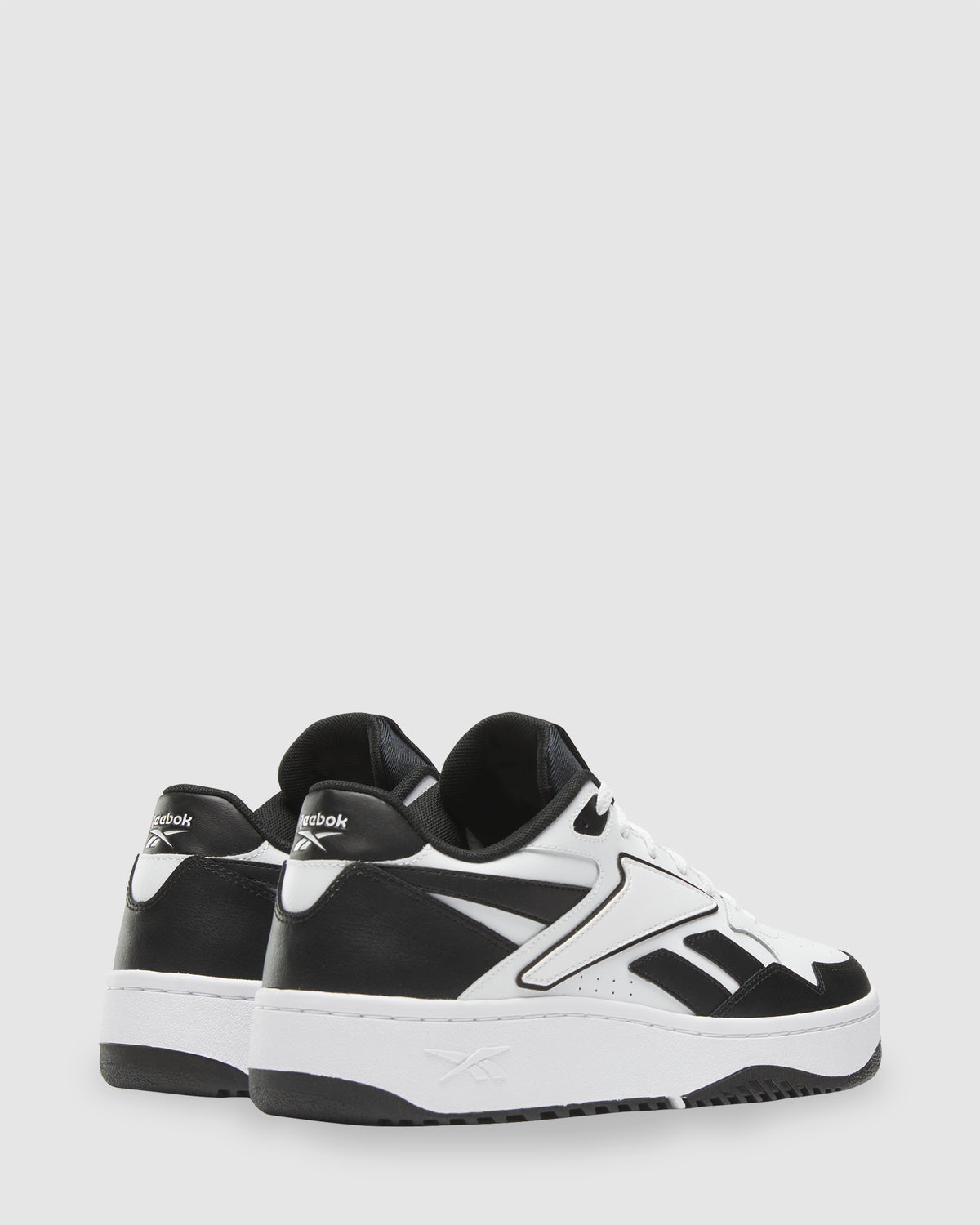 ATR CHILL SNEAKERS