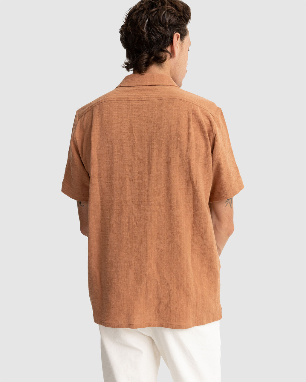 MENS DOBBY SHORT SLEEVE SHIRT