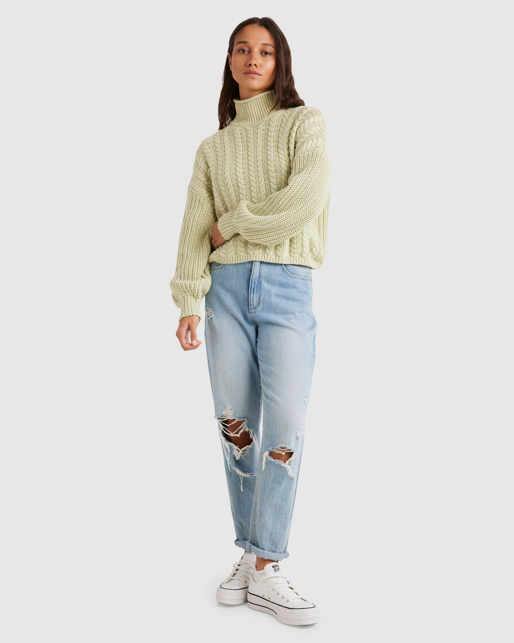 WOMENS CABLES SWEATER