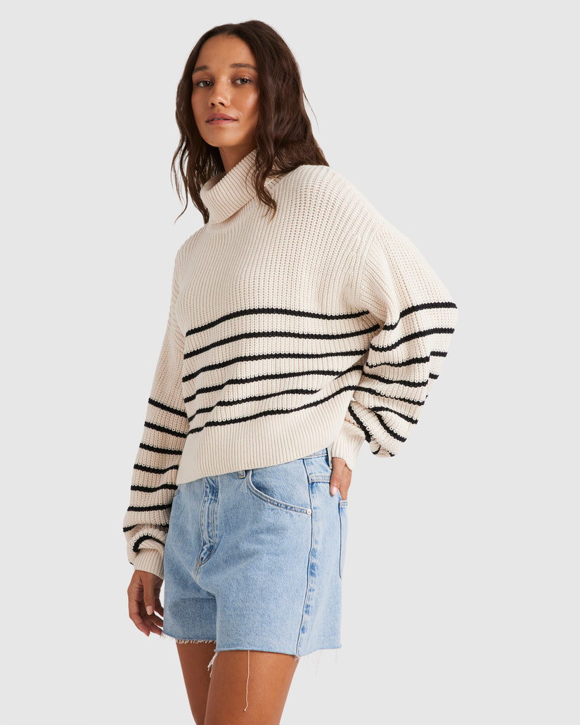 WOMENS STRIPED SWEATER