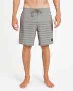 Mens Steady Stripe 18" Boardshorts