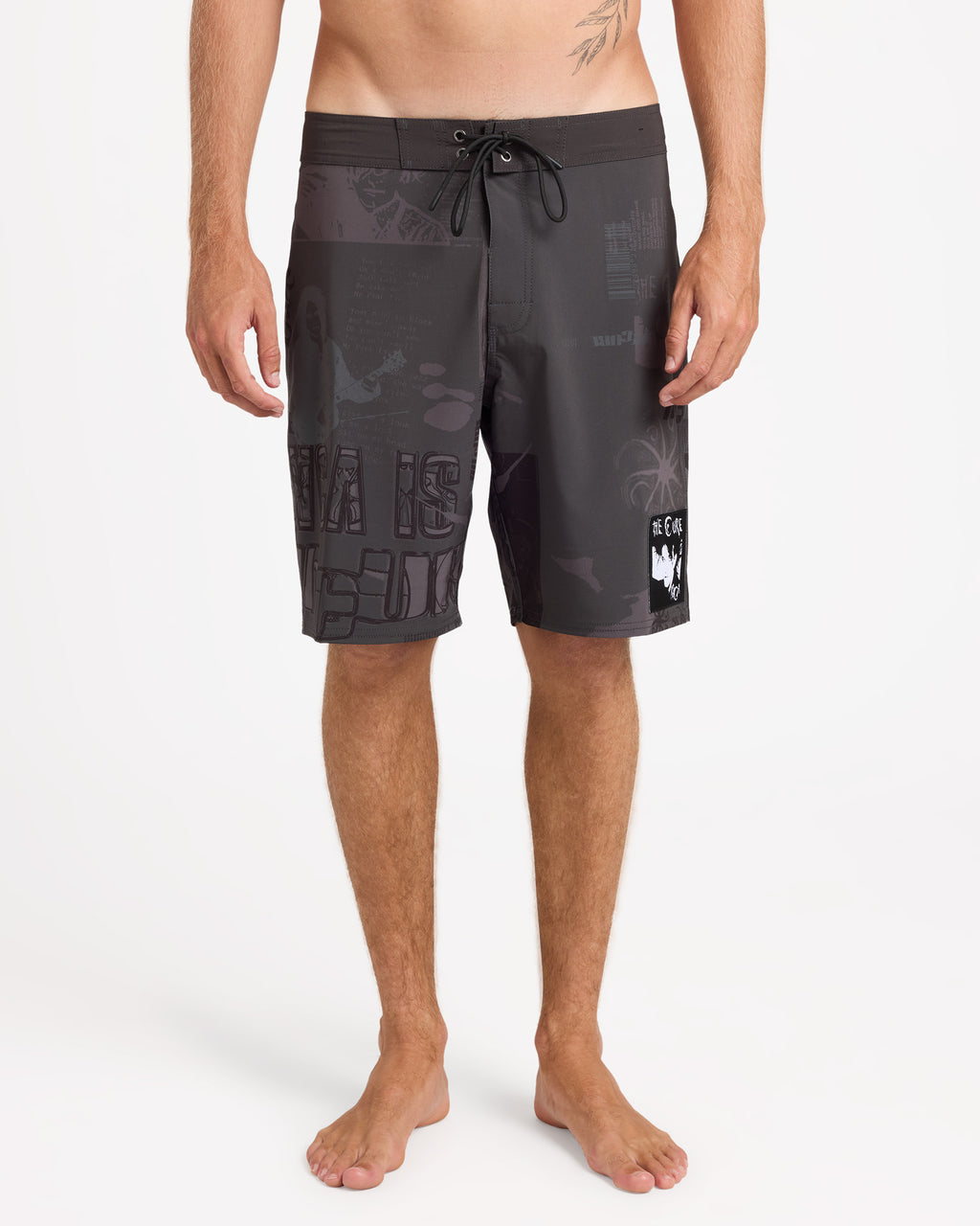 23a084601_rvca_blk_frt1