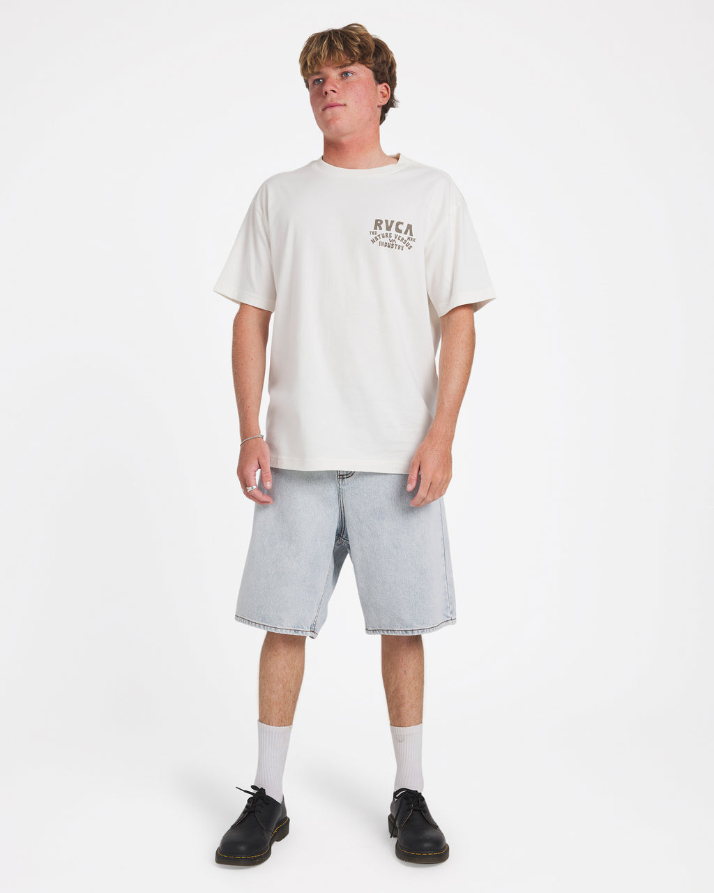 23a353551_rvca_anw_frt9