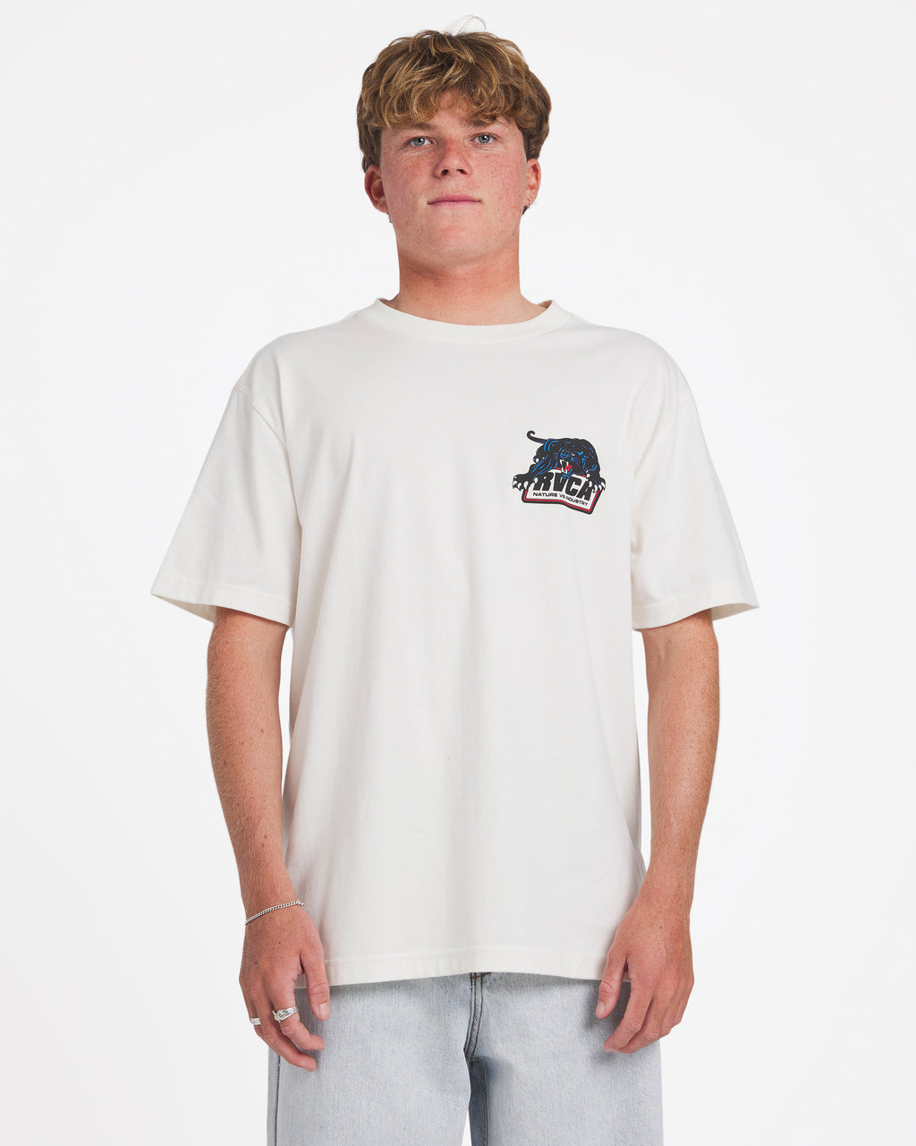 23a353553_rvca_anw_frt1