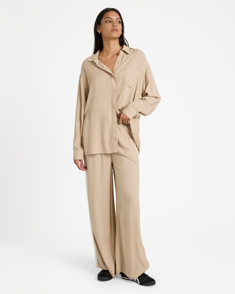 Womens Showdown Long Sleeve Shirt