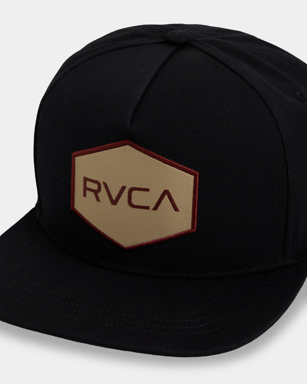 23d553510_rvca_blk_dtl1