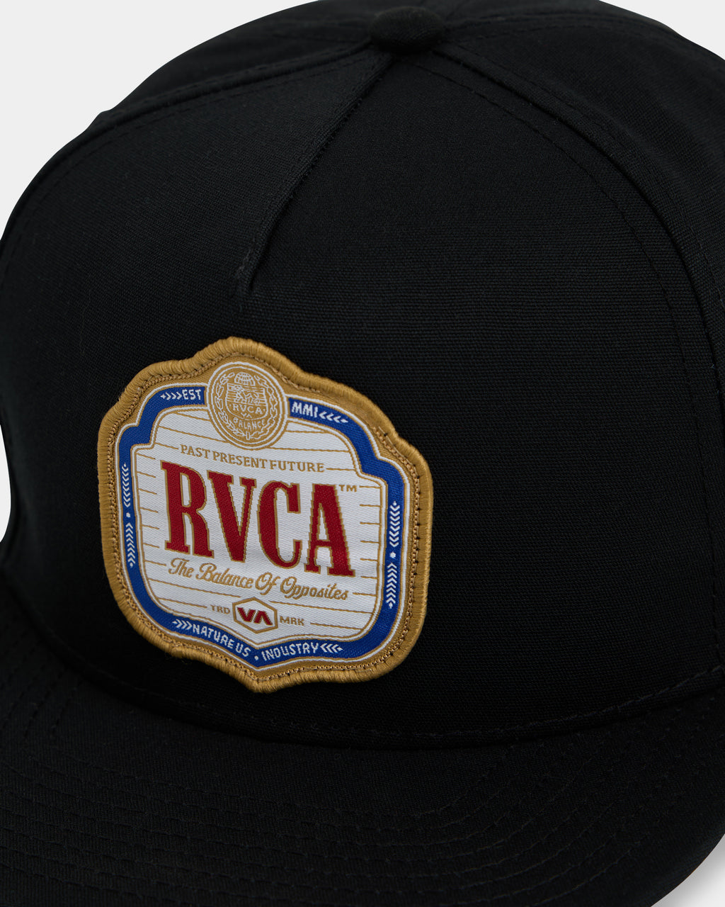23d554509_rvca_blk_dtl1