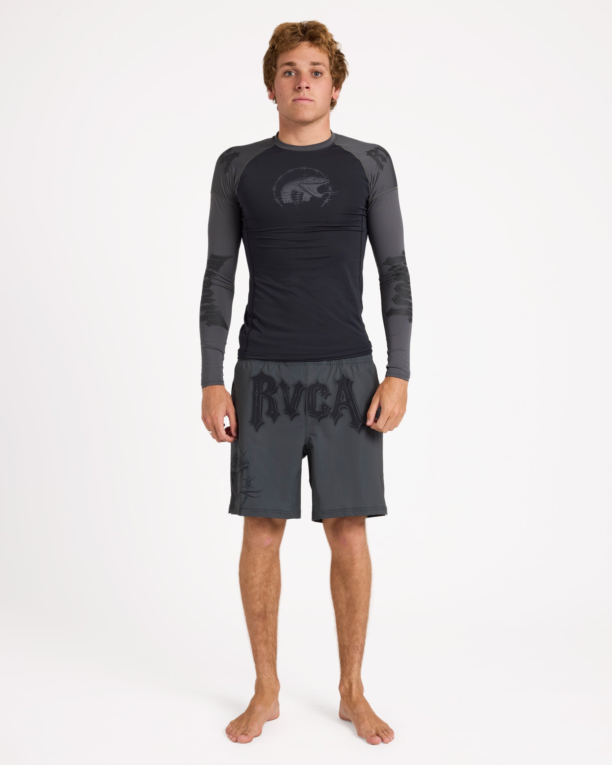 23ms033611_rvca_blk_frt9