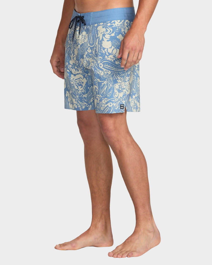 Mens Good Times Pro 17.5" Boardshorts