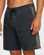 Mens Wategos Lo Tide 18.5 Boardshorts