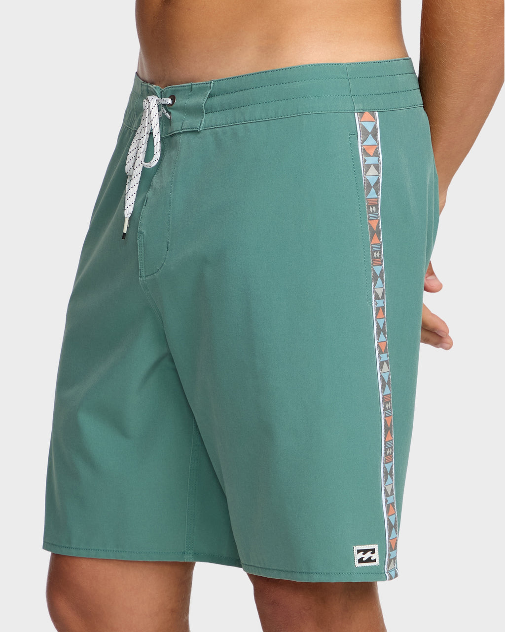 Mens Wategos Lo Tide 18.5 Boardshorts