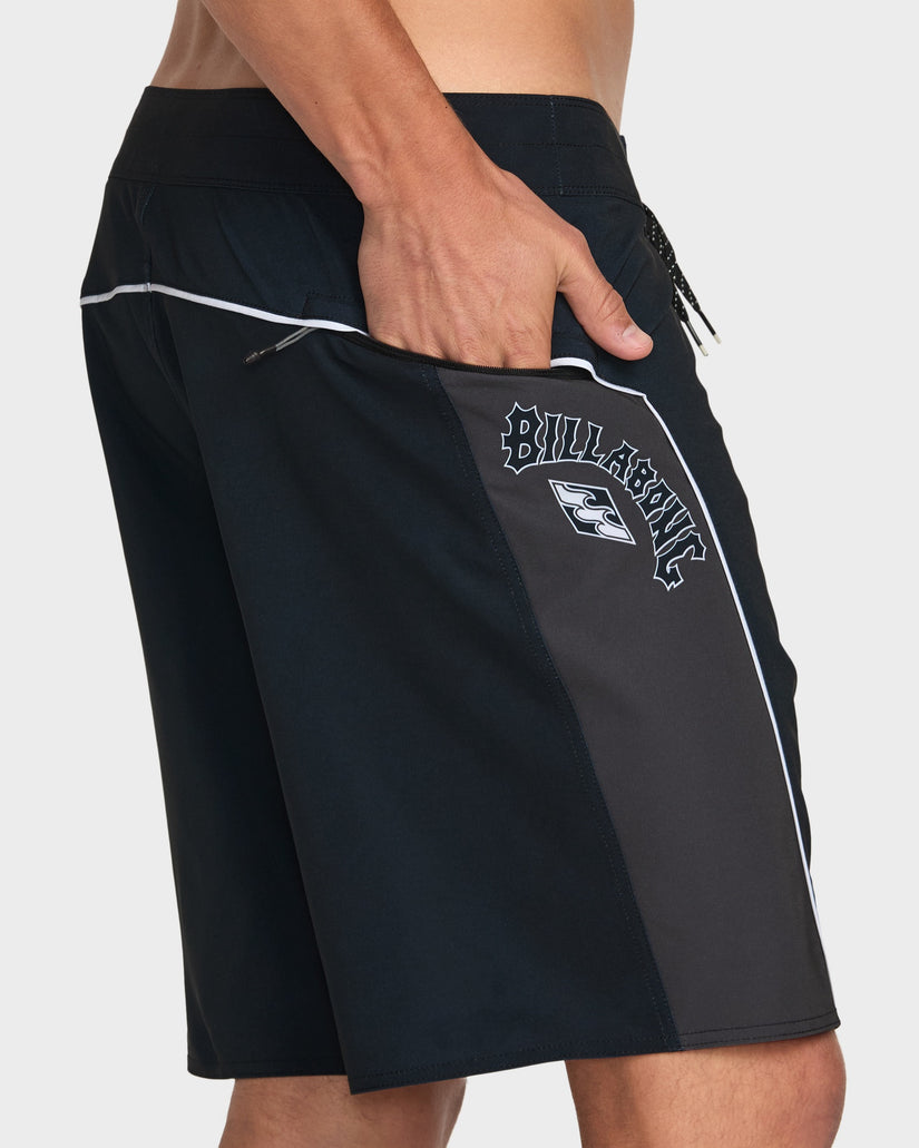 Mens Straddie Pro 20" Boardshorts