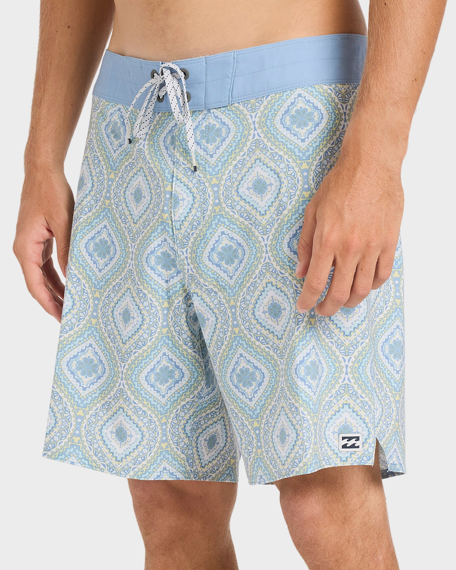 Mens Good Times Pro Performance 17.5" Boardshorts