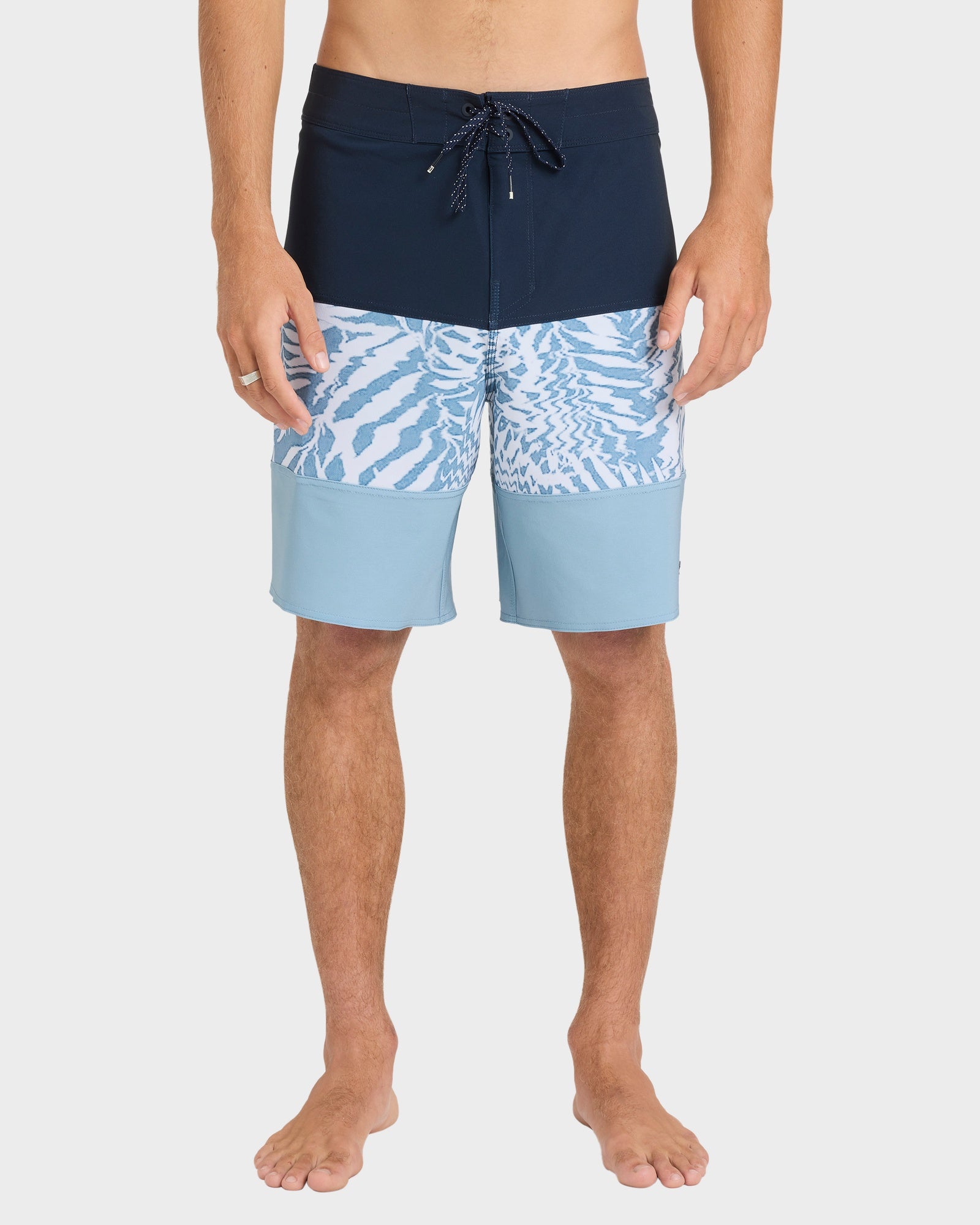 Mens Tribong Performance 18.5" Boardshorts