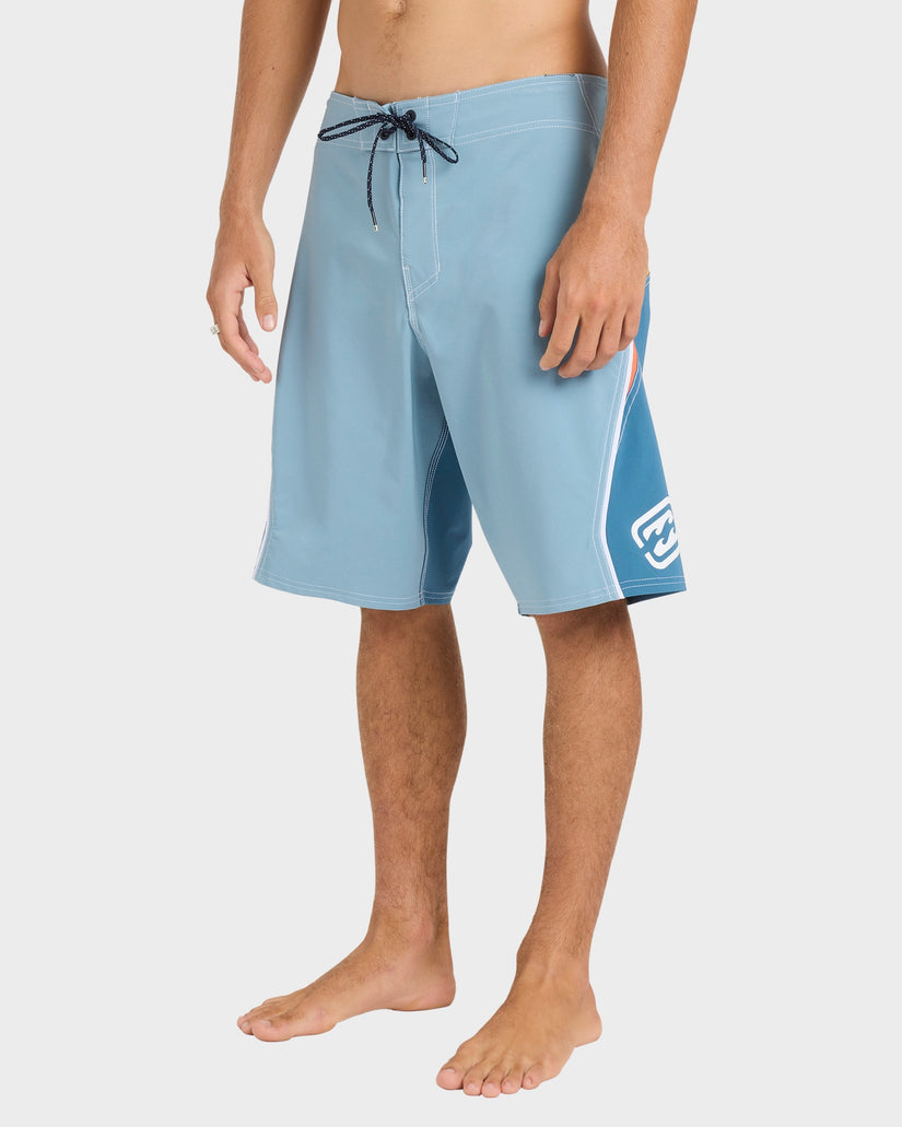 Mens Straddie Pro Performance 20" Boardshorts