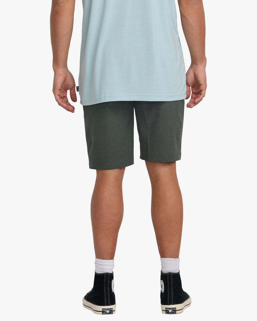 Mens Crossfire 21" Hybrid Shorts