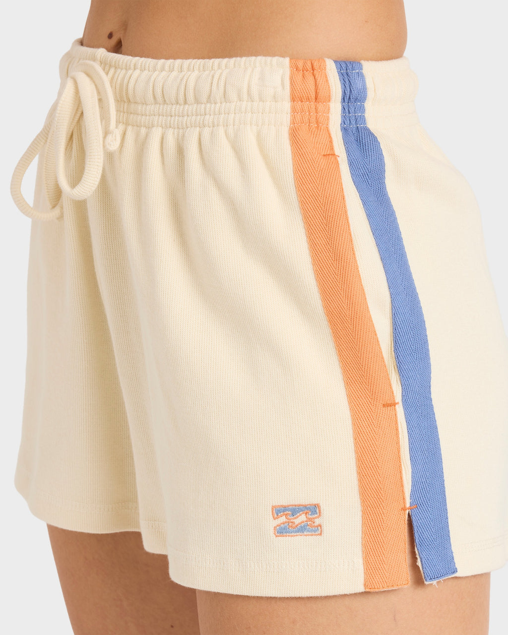 Womens Classic Feels Elastic Waist Shorts