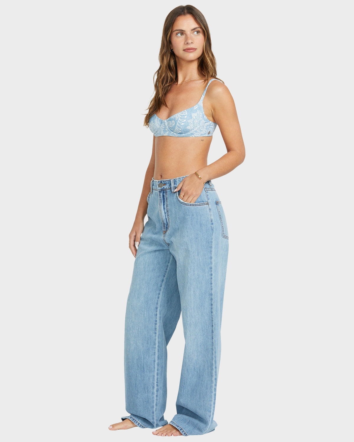 Womens Washed By The Sun Denim Jeans