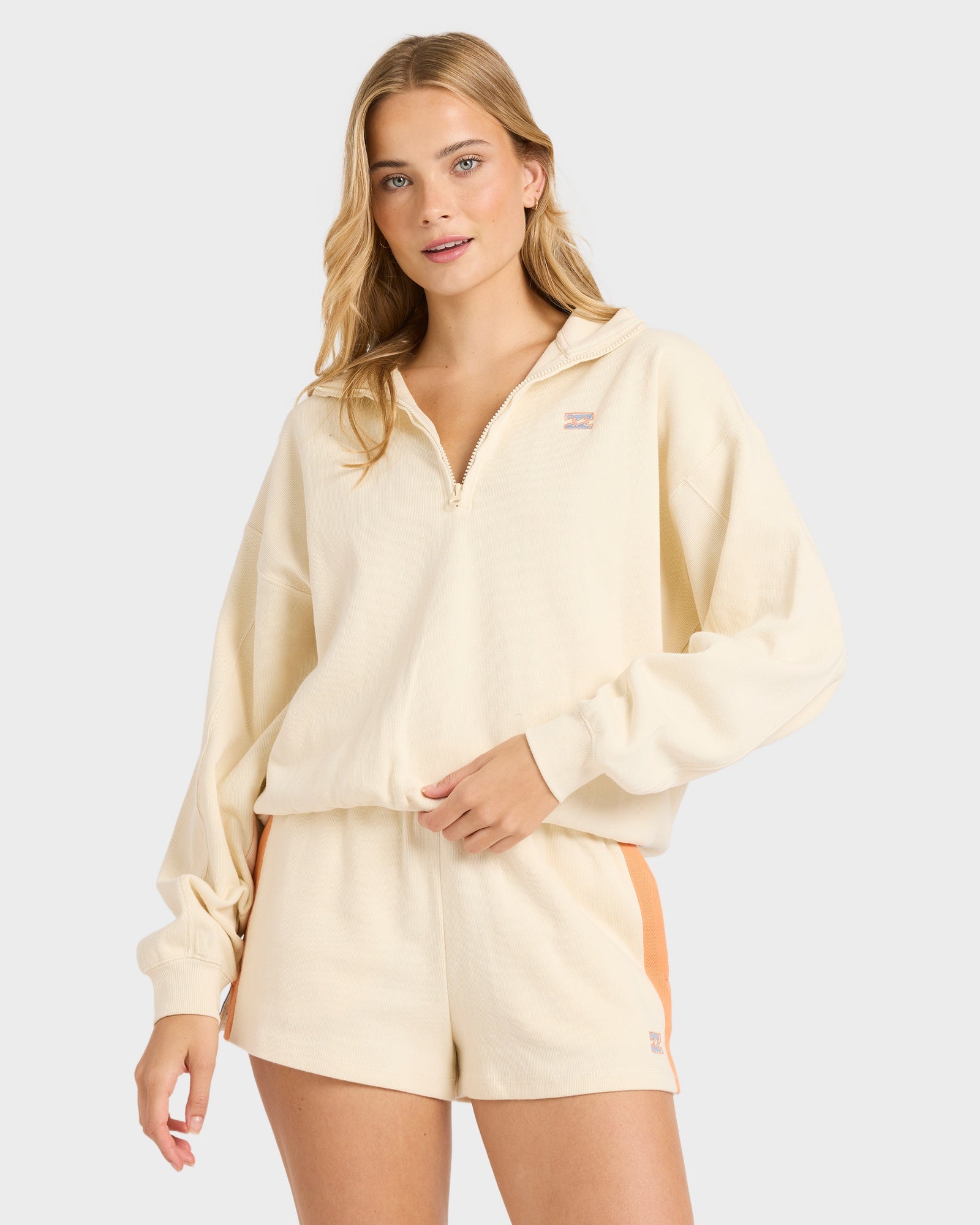Womens Classic Feels Half Zip Fleece Top