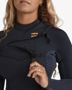Womens 3/2mm Synergy Natural Chest Zip Steamer Wetsuit