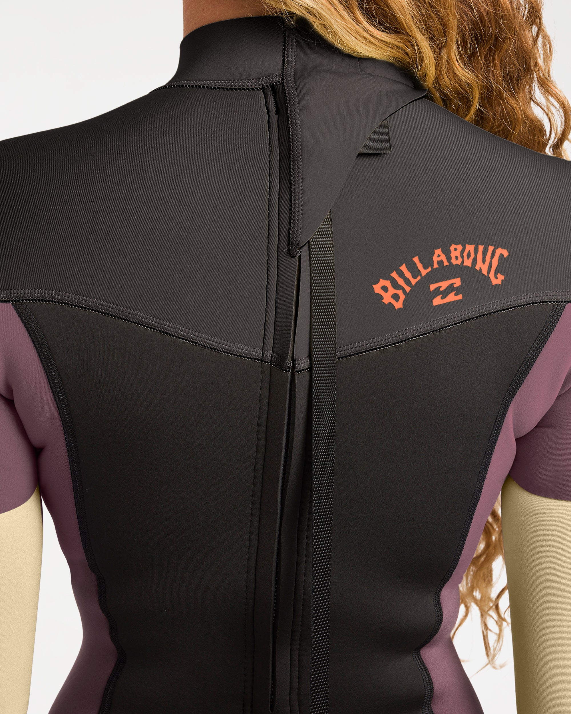 Womens 3/2Mm Synergy Back Zip Long Sleeve Fullsuit