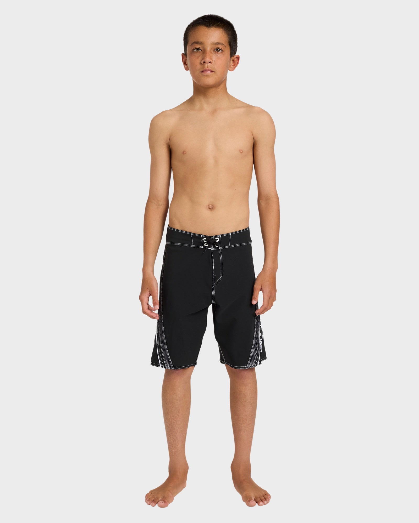 Boys 8-16 Fluid 2K 18" Boardshorts