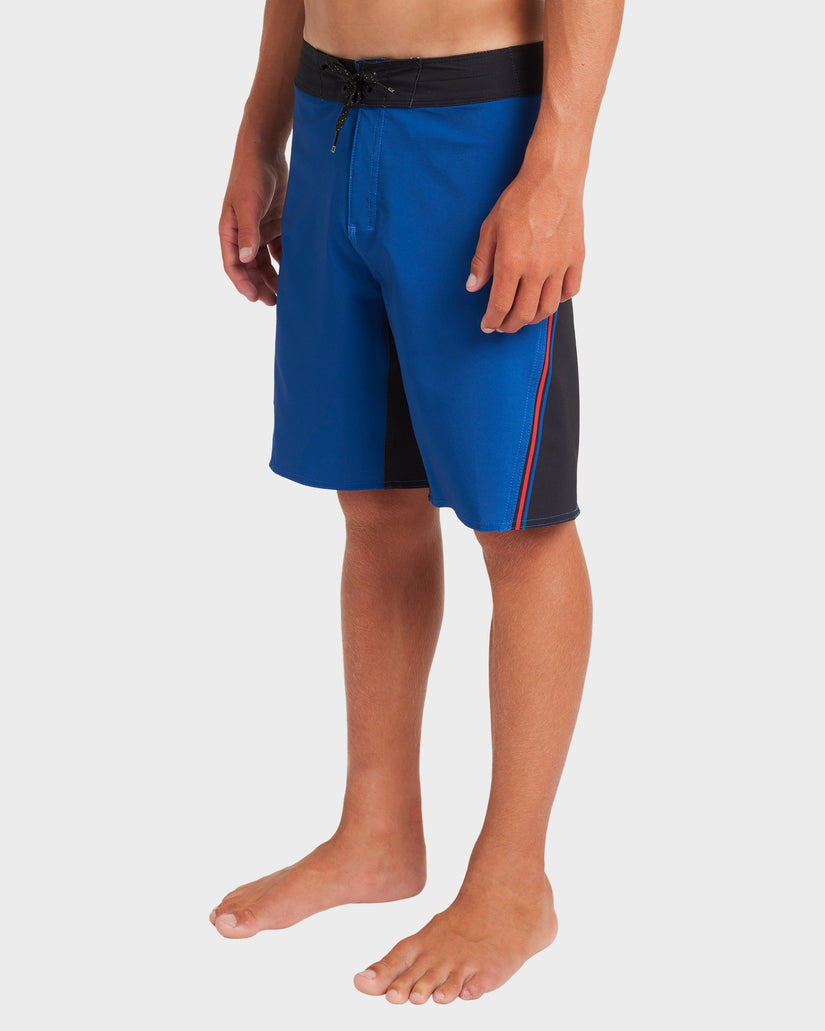 Boys 8-16 Straddie 17" Boardshorts