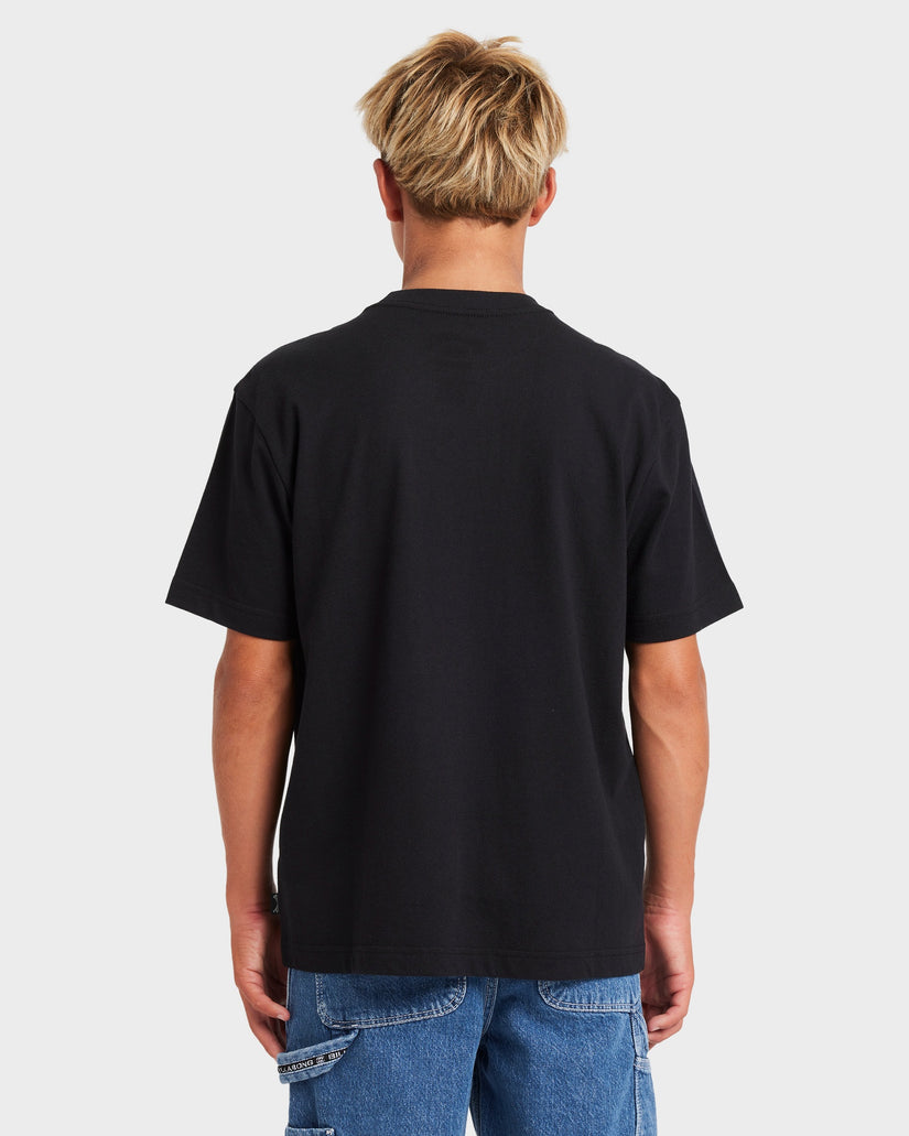 Boys 8-16 Behind The T-Shirt