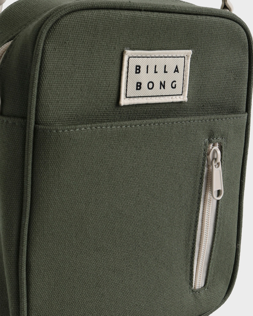 Womens Chaser Sling Bag