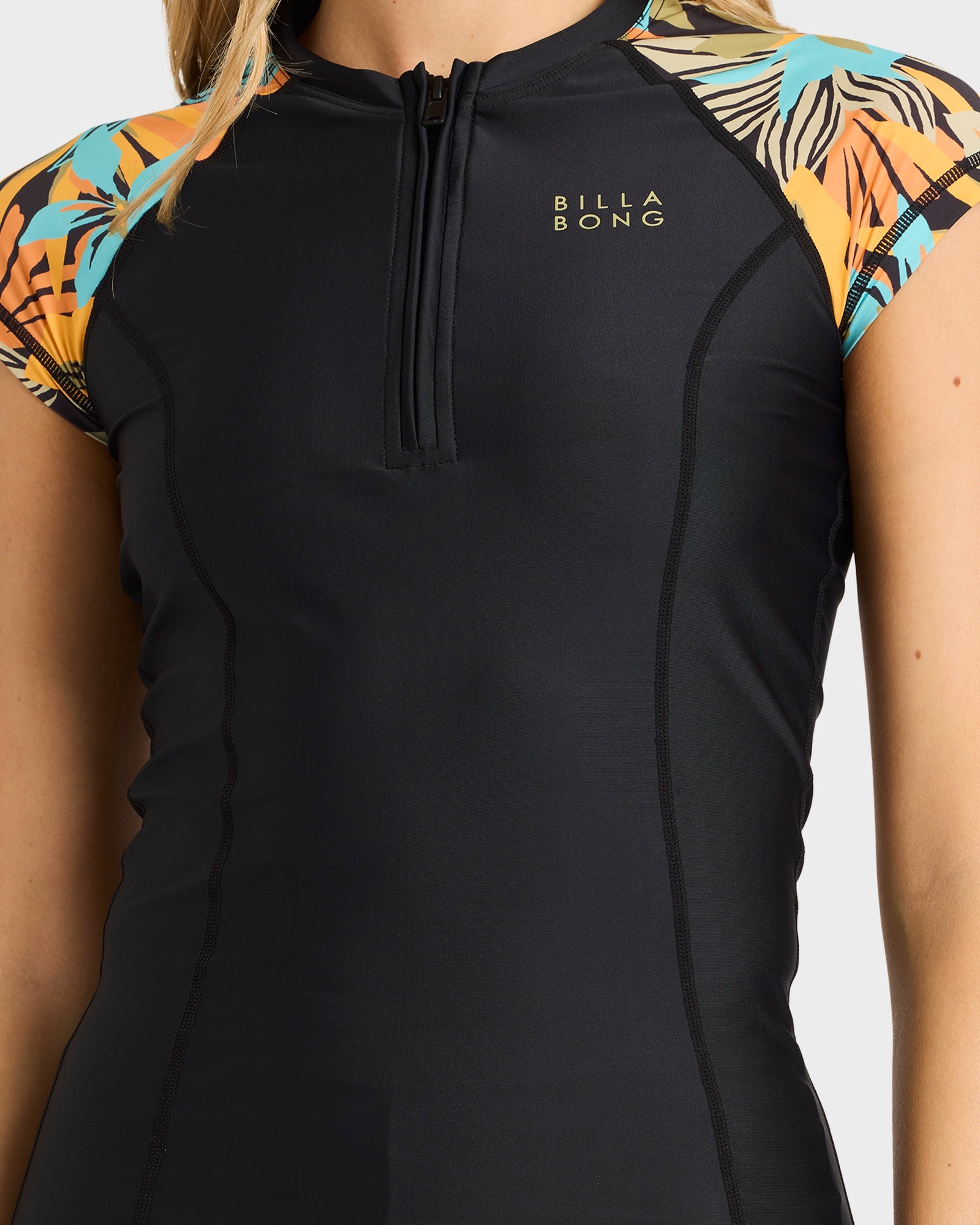 Womens Des Tropiques Short Sleeve Rashvest