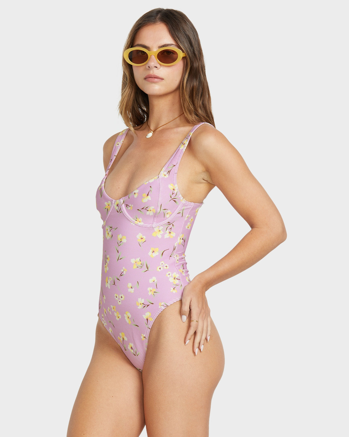 PEACEFUL PETALS CHLOE 1PC