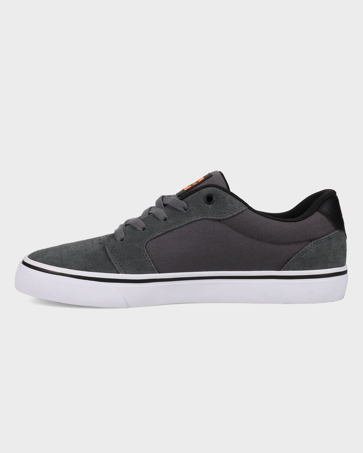 Mens Anvil Skate Shoes
