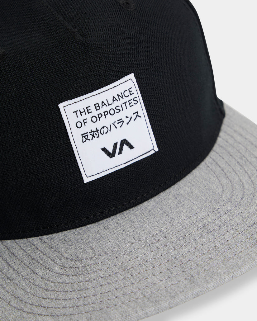 3d5532601_rvca_blk_dtl1