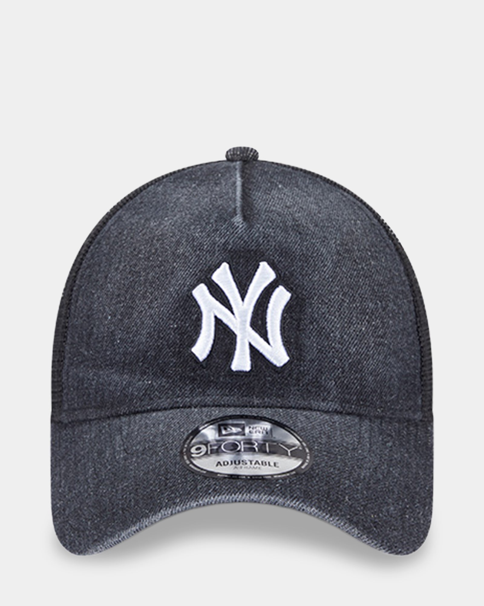 9Forty A-Frame New York Yankees Trucker Cap