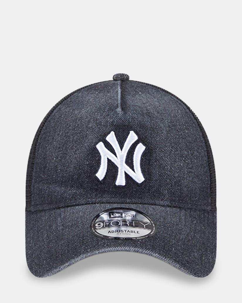 9Forty A-Frame New York Yankees Trucker Cap