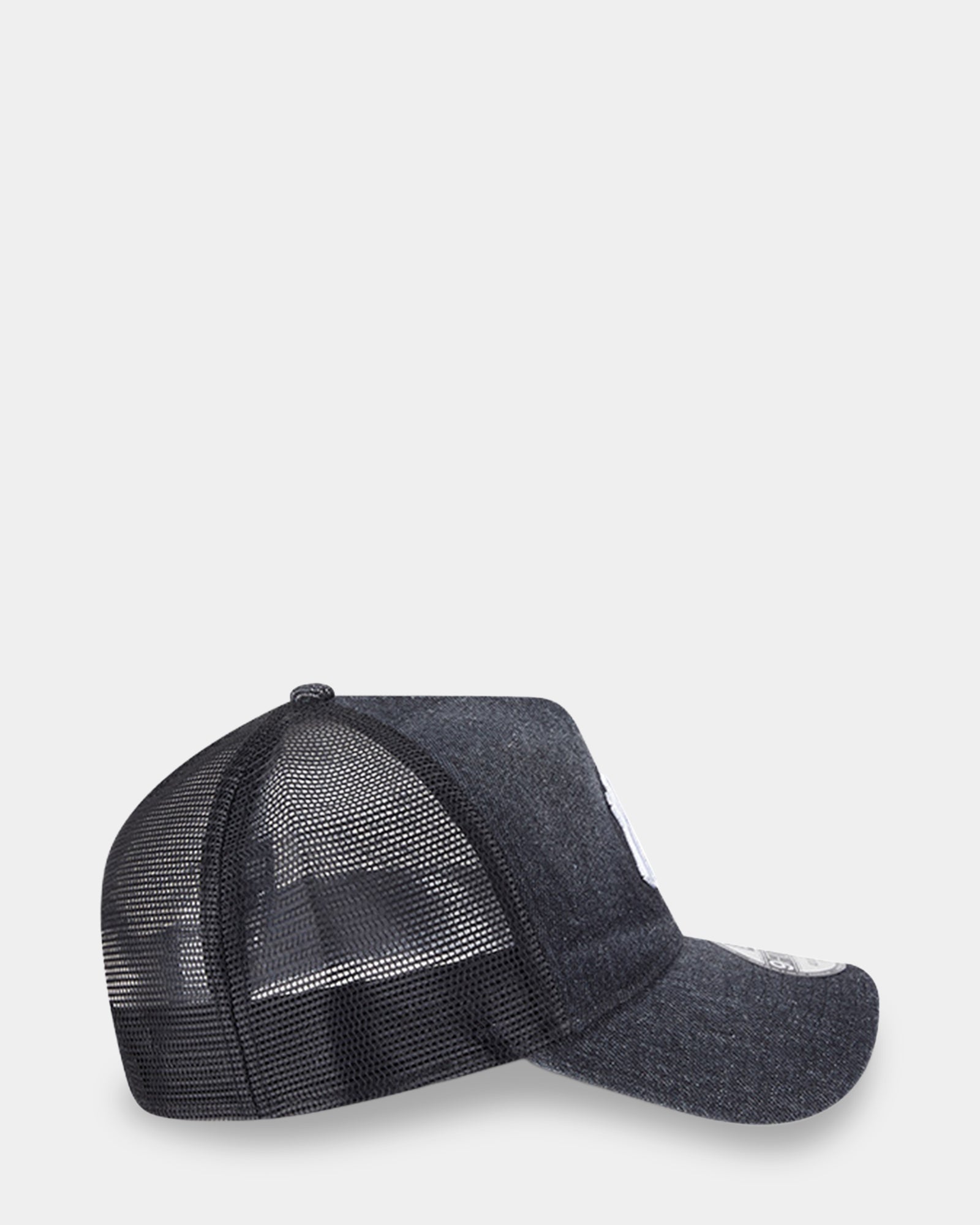 9Forty A-Frame New York Yankees Trucker Cap